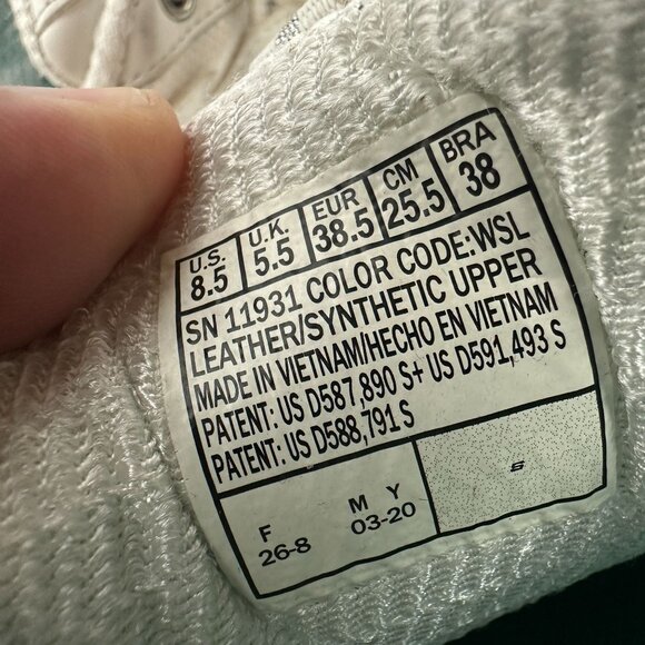 Skechers DLites Womens White Sneakers Size 8.5 Memory Foam Air Cooled Comfortabl - Picture 3 of 9